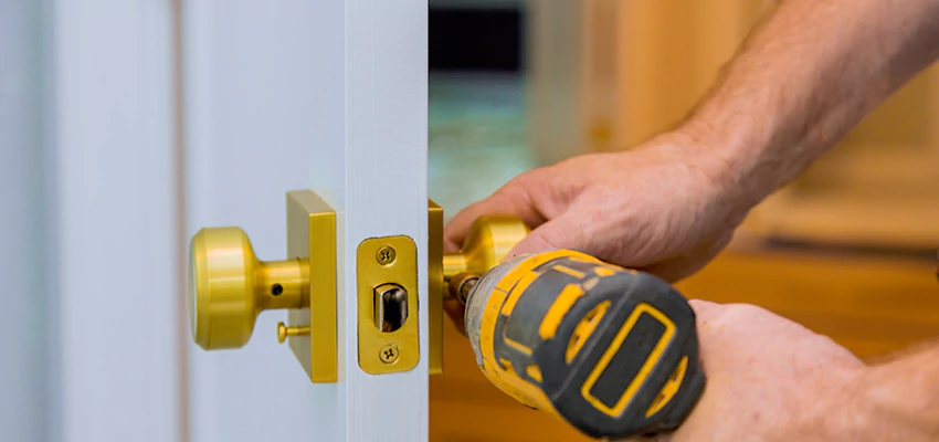 Local Locksmith For Key Fob Replacement in Elk Grove Village, Illinois