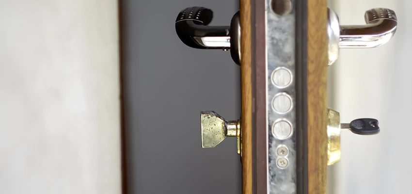 Holiday Emergency Locksmith in Elk Grove Village, Illinois