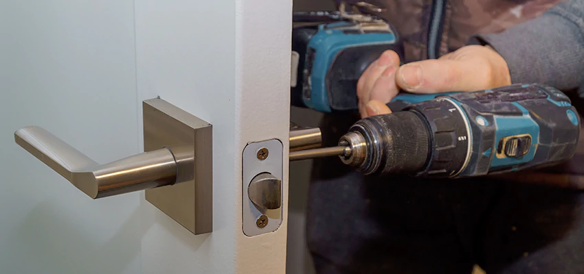 Broken Door Handle Lock Repair in Elk Grove Village, Illinois