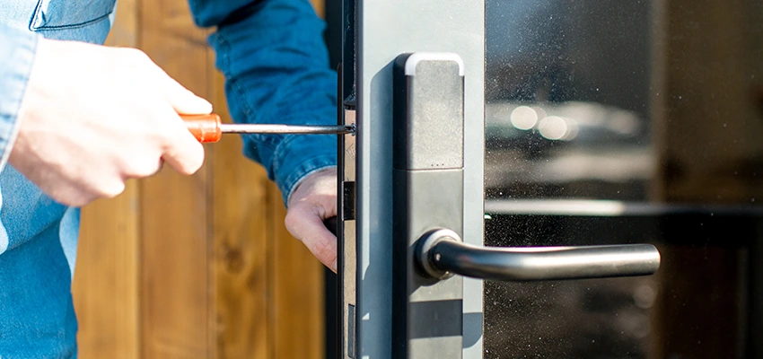 Aluminium Door Lock Replacement in Elk Grove Village, Illinois