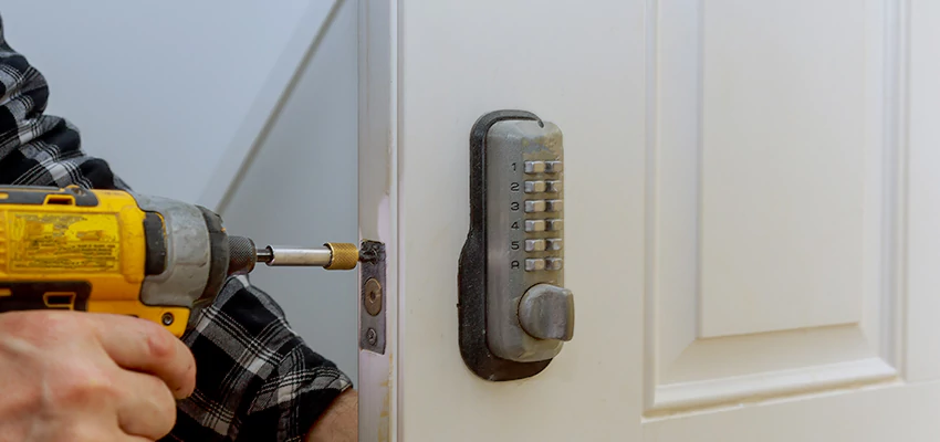 Digital Locks For Home Invasion Prevention in Elk Grove Village, IL