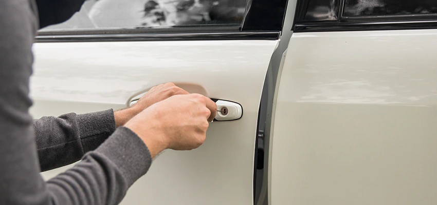 Unlock Car Door Service in Elk Grove Village, IL