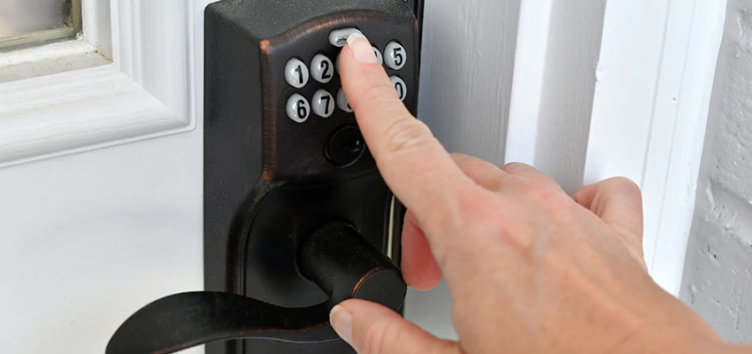 High Security Digital Door Lock in Elk Grove Village, Illinois