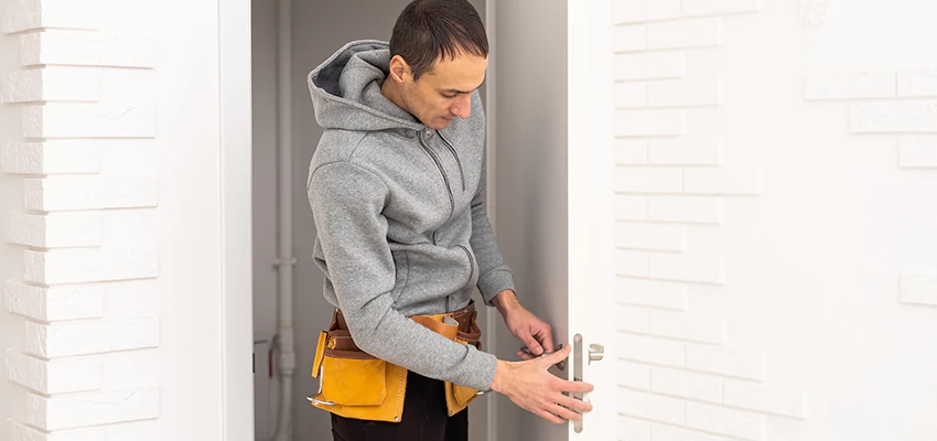 Nighttime Locksmith Near Me in Elk Grove Village, IL